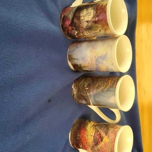 Thomas Kincade cups - Picture 5 of 5